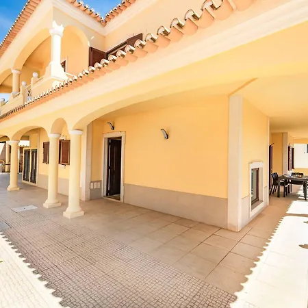 Alice Villa Albufeira