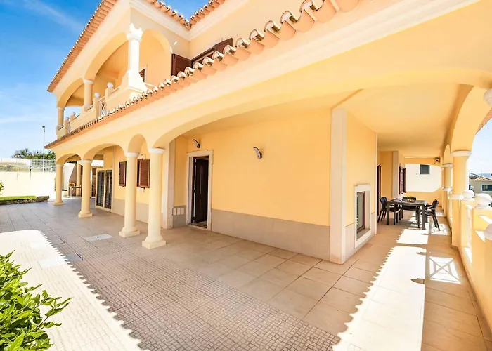 Alice ヴィラ アルブフェイラ