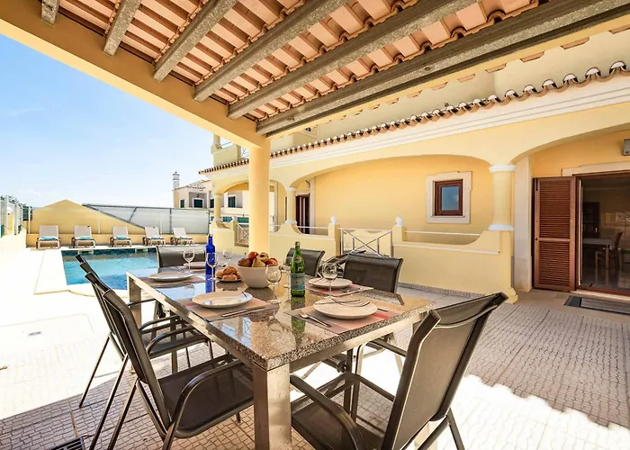 Alice ヴィラ アルブフェイラ